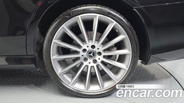 Mercedes-Benz E-Class (W213) E350 4MATIC AMG Line 2022 — фото 21