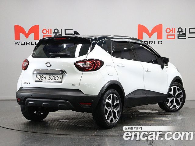 Renault Korea QM3 RE Panoramic Edition 2019 — фото 3