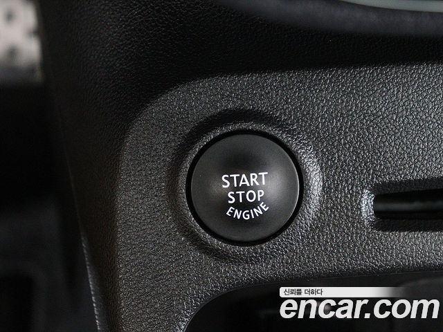 Renault Korea QM3 RE Panoramic Edition 2019 — фото 15