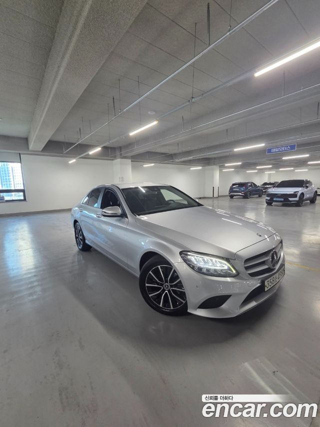 Mercedes-Benz C-Class (W205) C200
