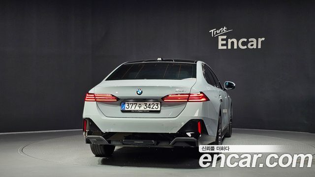 BMW 5 Series (G60) 520i M Sport 2025 — фото 4