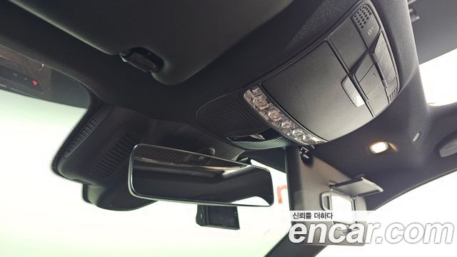 Mercedes-Benz E-Class (W213) E300e 4MATIC Exclusive 2021 — фото 20