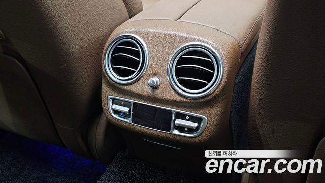 Mercedes-Benz E-Class (W213) E300e 4MATIC Exclusive 2021 — фото 28