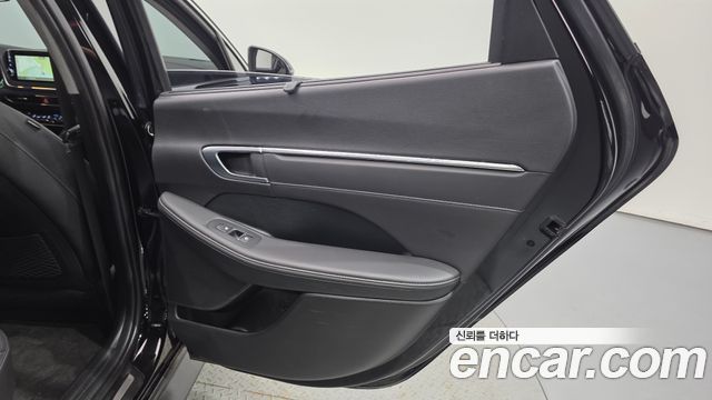 Hyundai Sonata Hybrid (DN8) Inspiration 2023 — фото 25
