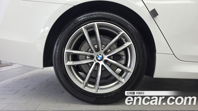 BMW 5 Series (G30) 520d xDrive M Sport Package Plus 2017 — фото 5
