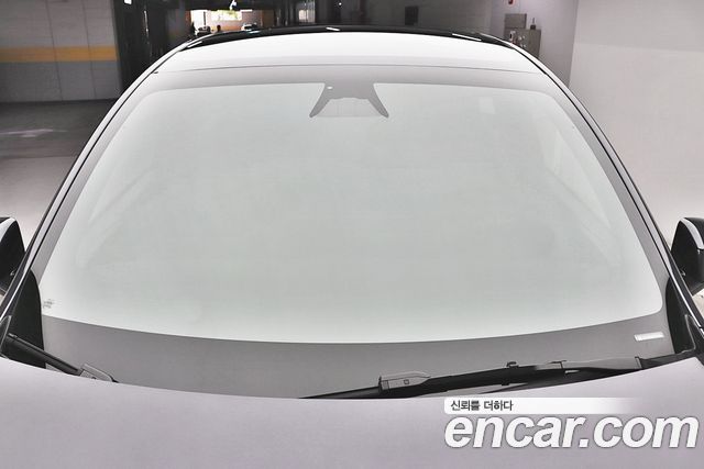 Tesla Model Y L Long Range AWD 2026 — фото 8