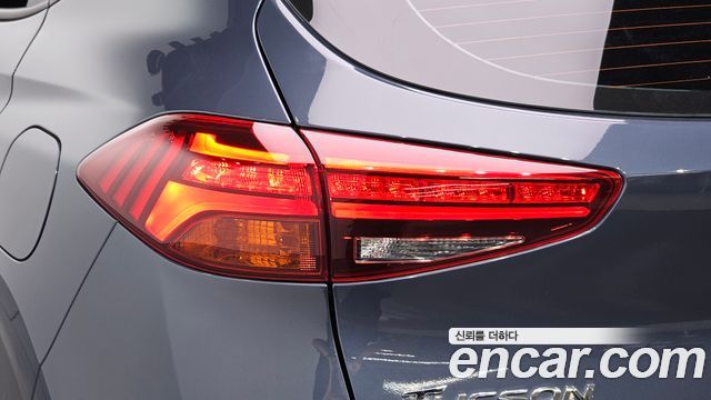 Hyundai Tucson Gasoline 1.6 turbo 2WD Modern 2020 — фото 23