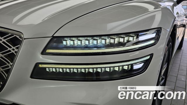 Genesis G80 (RG3) Gasoline 2.5 Turbo AWD 2025 — фото 22