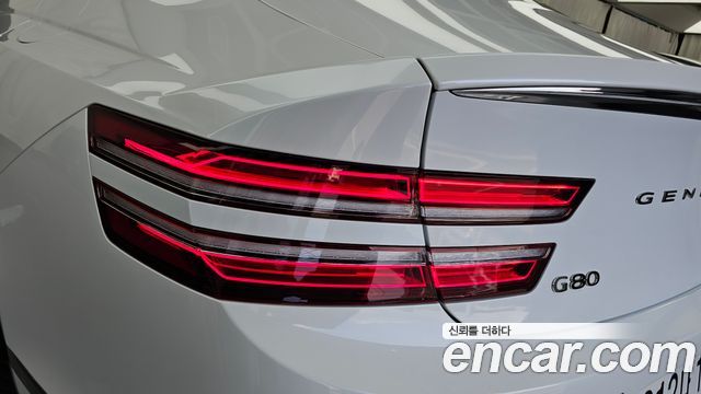Genesis G80 (RG3) Gasoline 2.5 Turbo AWD 2025 — фото 23