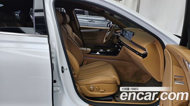 Genesis G80 (RG3) Gasoline 2.5 Turbo AWD 2025 — фото 26