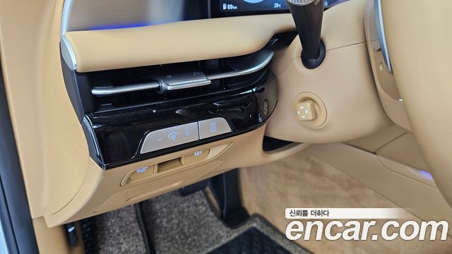 Genesis G80 (RG3) Gasoline 2.5 Turbo AWD 2025 — фото 27