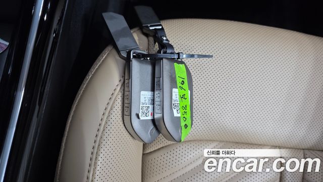 Kia Sorento (IV) HEV 1.6 2WD Signature 2024 — фото 16