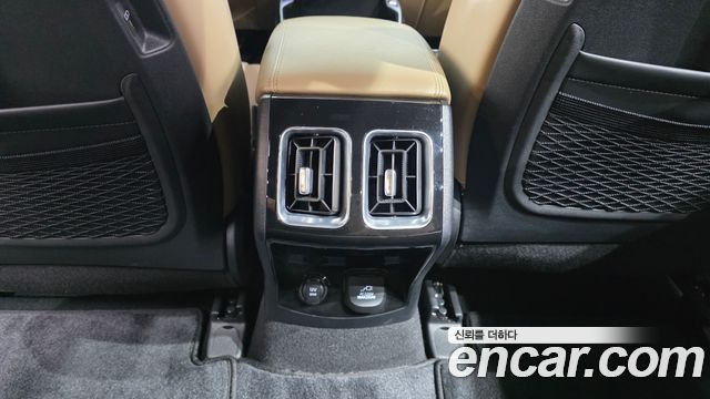 Kia Sorento (IV) HEV 1.6 2WD Signature 2024 — фото 36