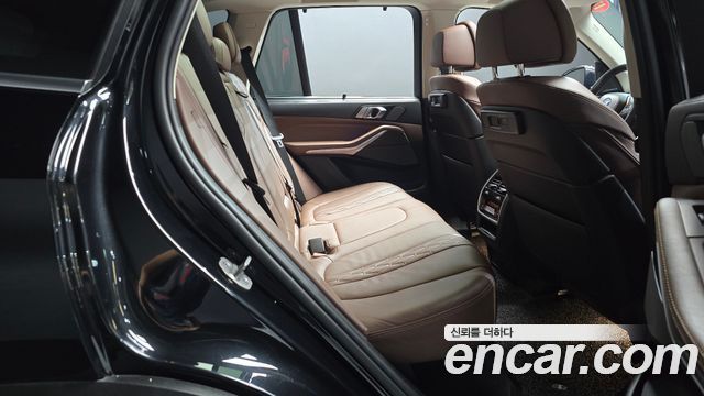 BMW X5 (G05) xDrive 45e xLine 2022 — фото 11