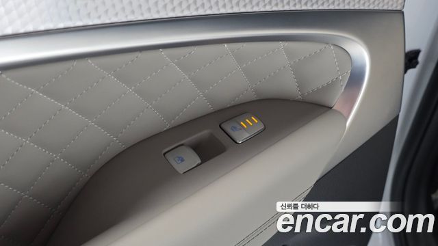 Genesis G70 Gasoline 2.0T 4WD 2022 — фото 28