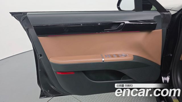 Hyundai Grandeur Hybrid (GN7) Premium 2023 — фото 24