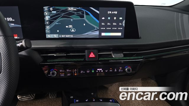 Kia EV6 Long Range 4WD GT Line 2022 — фото 12