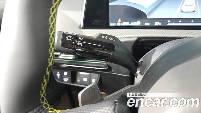 Kia EV6 Long Range 4WD GT Line 2022 — фото 29