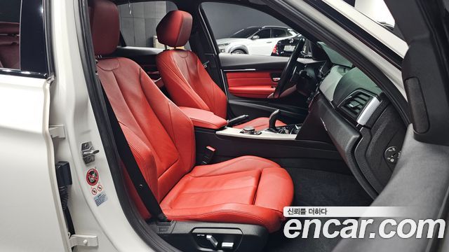BMW 3 Series (F30) 330i M Sport 2017 — фото 26
