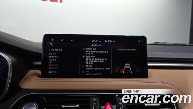Genesis G70 Gasoline 2.0T 2WD 2021 — фото 20