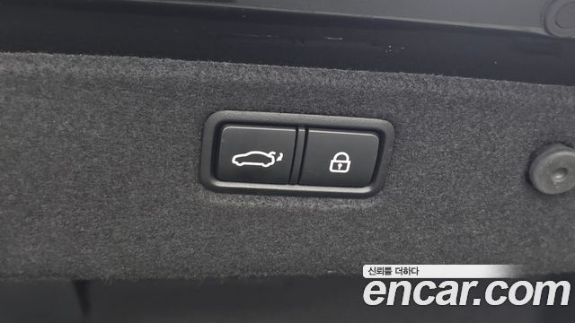 Genesis G70 2.0T Elite 2020 — фото 31