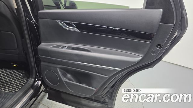 Genesis GV80 3.0 Diesel 2WD 2020 — фото 31