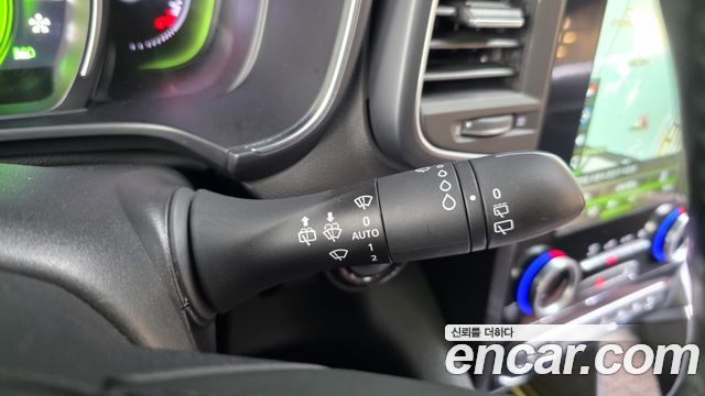 Renault Korea QM6 Diesel 4WD RE Signature 2018 — фото 37