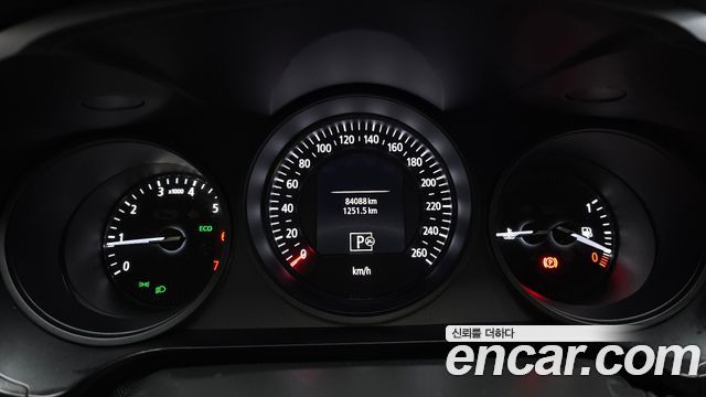 Renault Korea SM6 2.0 LPe SE 2020 — фото 8