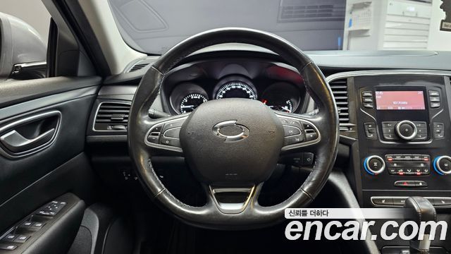 Renault Korea SM6 2.0 LPe SE 2020 — фото 13