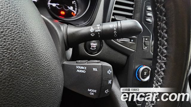 Renault Korea SM6 2.0 LPe SE 2020 — фото 27