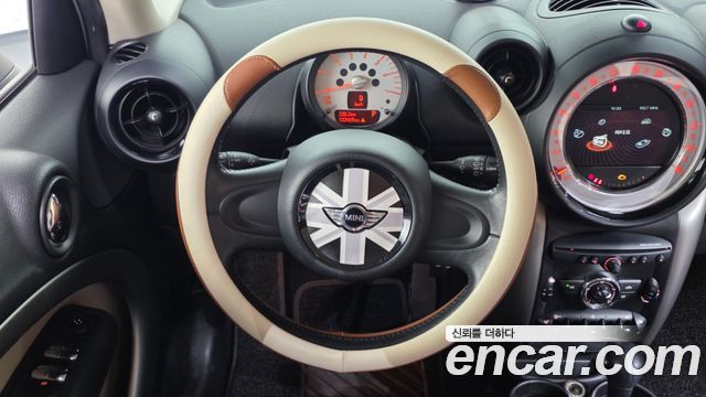 MINI Cooper D Countryman SE 1st 2013 — фото 17