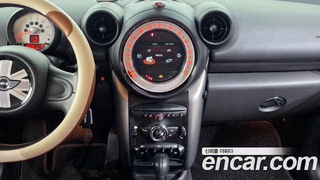 MINI Cooper D Countryman SE 1st 2013 — фото 18