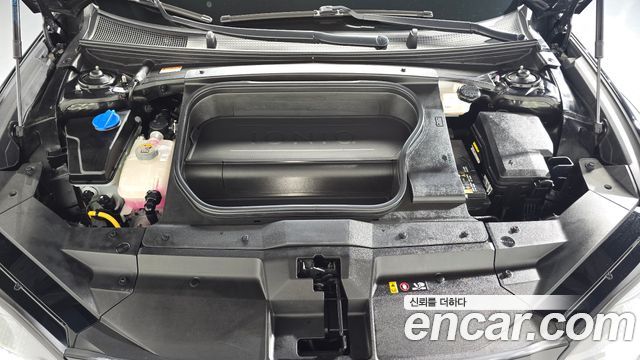 Hyundai Ioniq 6 Long Range AWD Prestige 2023 — фото 6