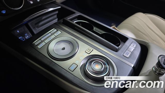 Genesis Electrified G80 (RG3) e-AWD 2022 — фото 9