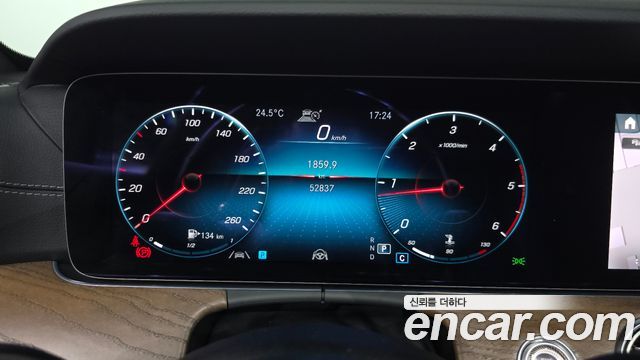 Mercedes-Benz E-Class (W213) E220d 4MATIC Exclusive 2021 — фото 8