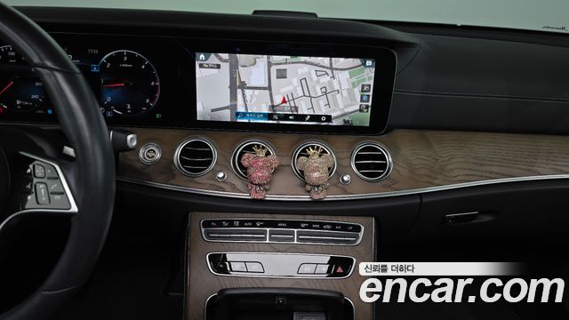Mercedes-Benz E-Class (W213) E220d 4MATIC Exclusive 2021 — фото 14