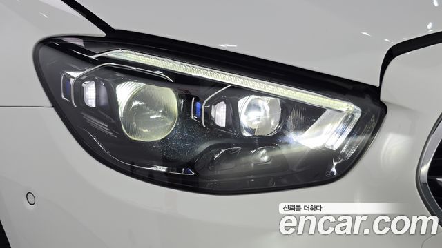 Mercedes-Benz E-Class (W213) E220d 4MATIC Exclusive 2021 — фото 22