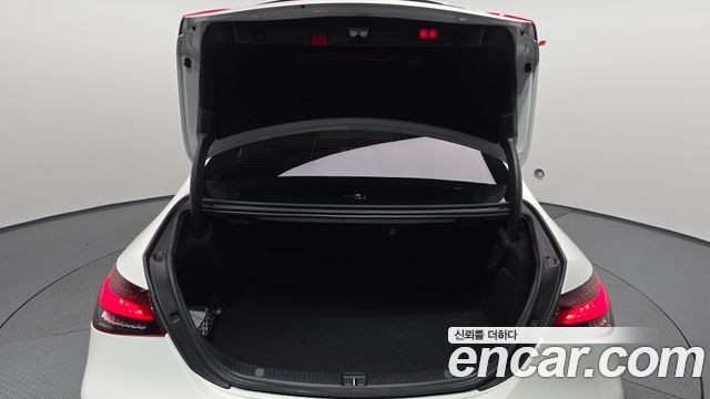 Mercedes-Benz E-Class (W213) E220d 4MATIC Exclusive 2021 — фото 36