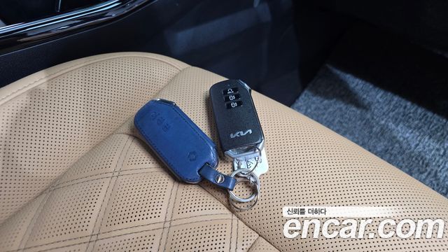 Kia Sorento (IV) Gasoline 2.5T 2WD Signature 2022 — фото 19