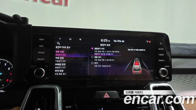 Kia Sorento (IV) Gasoline 2.5T 2WD Signature 2022 — фото 39