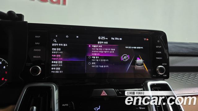 Kia Sorento (IV) Gasoline 2.5T 2WD Signature 2022 — фото 40