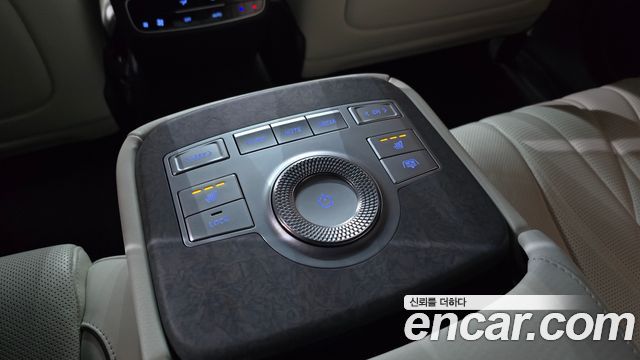 Genesis Electrified G80 (RG3) e-AWD 2022 — фото 18