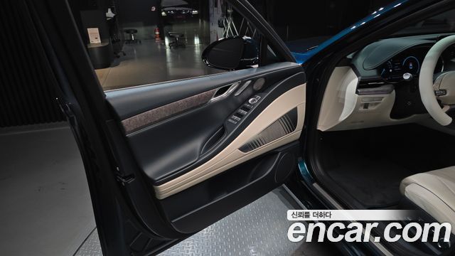 Genesis Electrified G80 (RG3) e-AWD 2022 — фото 24