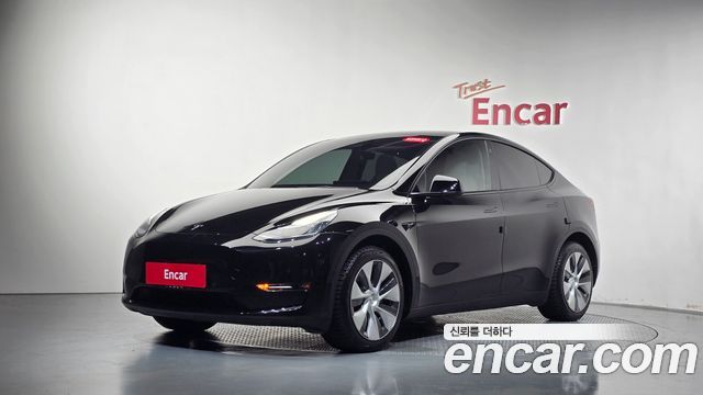 Tesla Model Y Long Range AWD 2022 — фото 11