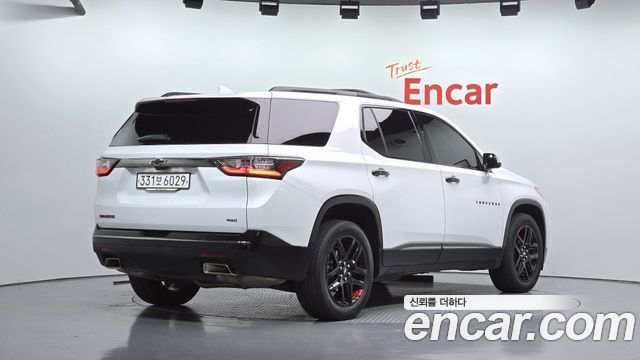 Chevrolet Traverse 3.6 AWD Redline 2020 — фото 2