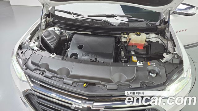 Chevrolet Traverse 3.6 AWD Redline 2020 — фото 6