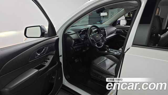 Chevrolet Traverse 3.6 AWD Redline 2020 — фото 10