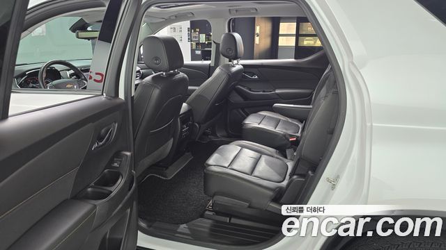 Chevrolet Traverse 3.6 AWD Redline 2020 — фото 11