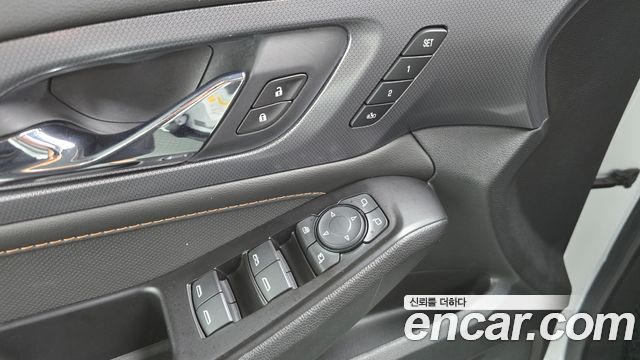Chevrolet Traverse 3.6 AWD Redline 2020 — фото 27