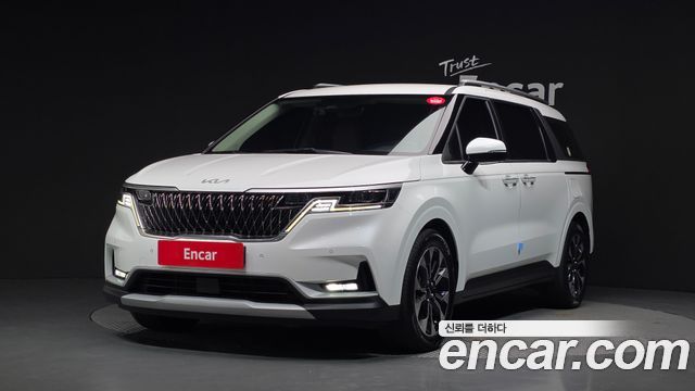 Kia Carnival (IV) Diesel 9-Seater Prestige 2023 — фото 1